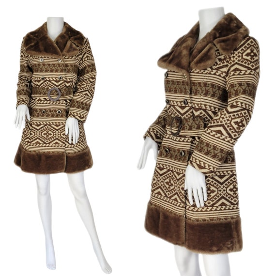 Lakeland Tapestry Coat Vintage 1960s/1970s Heavy Coat Fur
