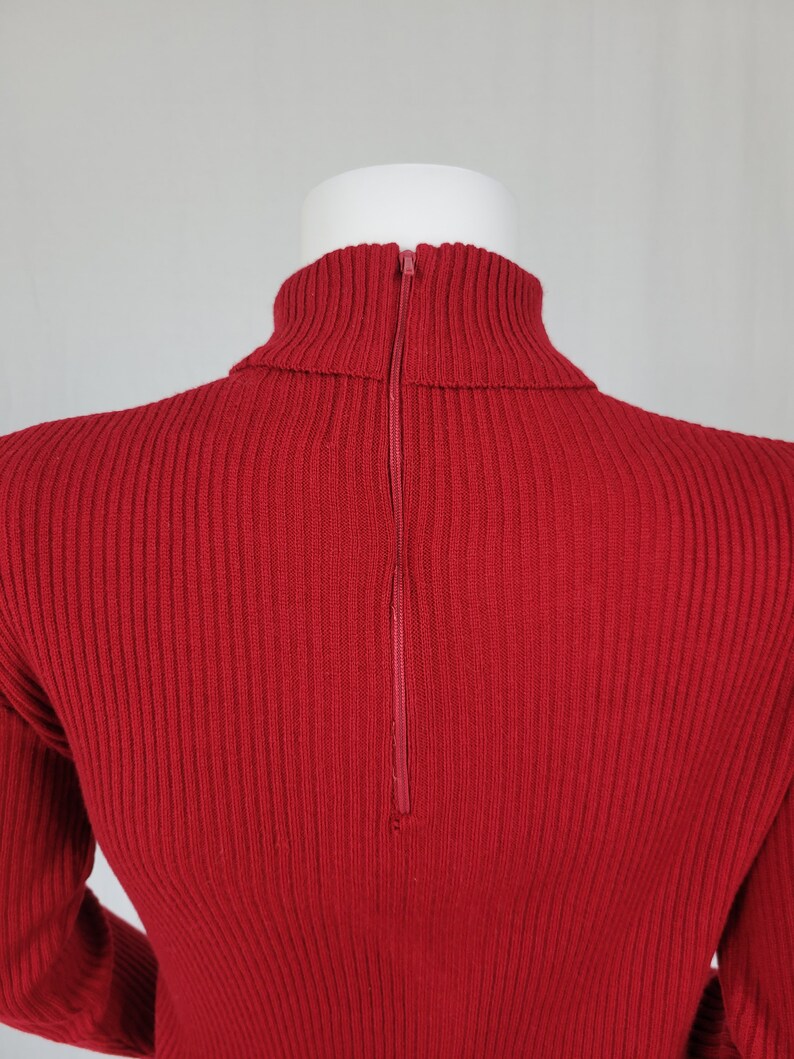 1970's Merlot Red Ribbed Acrylic Turtle Neck Zip Up Knit Sweater I Sz Med image 7