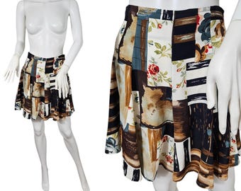 Pantaloncini-gonna in rayon con stampe miste, stile Marnie West, anni '90.