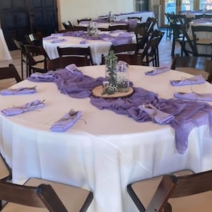 Staubiger Lavendel Gaze Tischläufer, Käsetuch Läufer Rustikales Hochzeitsdekor, Boho Tischläufer Tischdekoration, Hochzeitsbogen Dekor