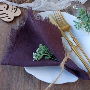 Wedding napkins cloth with fringen for wedding table decor, Cocktail napkins wedding bulk, Eggplant linen napkins for farmhouse decor