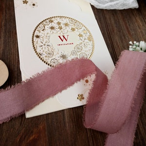 Invito nastro di nozze, nastro di cotone rosa taupe, nastro per bouquet, nastro strappato a mano, oggetti di scena fotografia