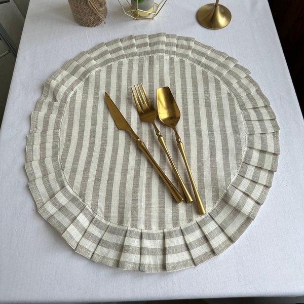 Striped linen placemat, Ruffled Placemats round table for the wedding, Various colors