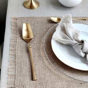 Natural burlap placemats with fringe for wedding, Rustic Decor, Natural placemats set of 2, 4, 8, 10, Jute Place mats bulk for Farmhouse