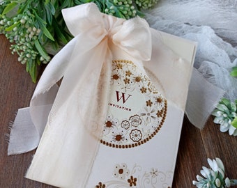 Licht beige Zijden lint met de hand geverfd, Perfect voor bloemen boeketten, 100% SILK Wedding lint uitnodiging, Neutrale bruiloft decoratie