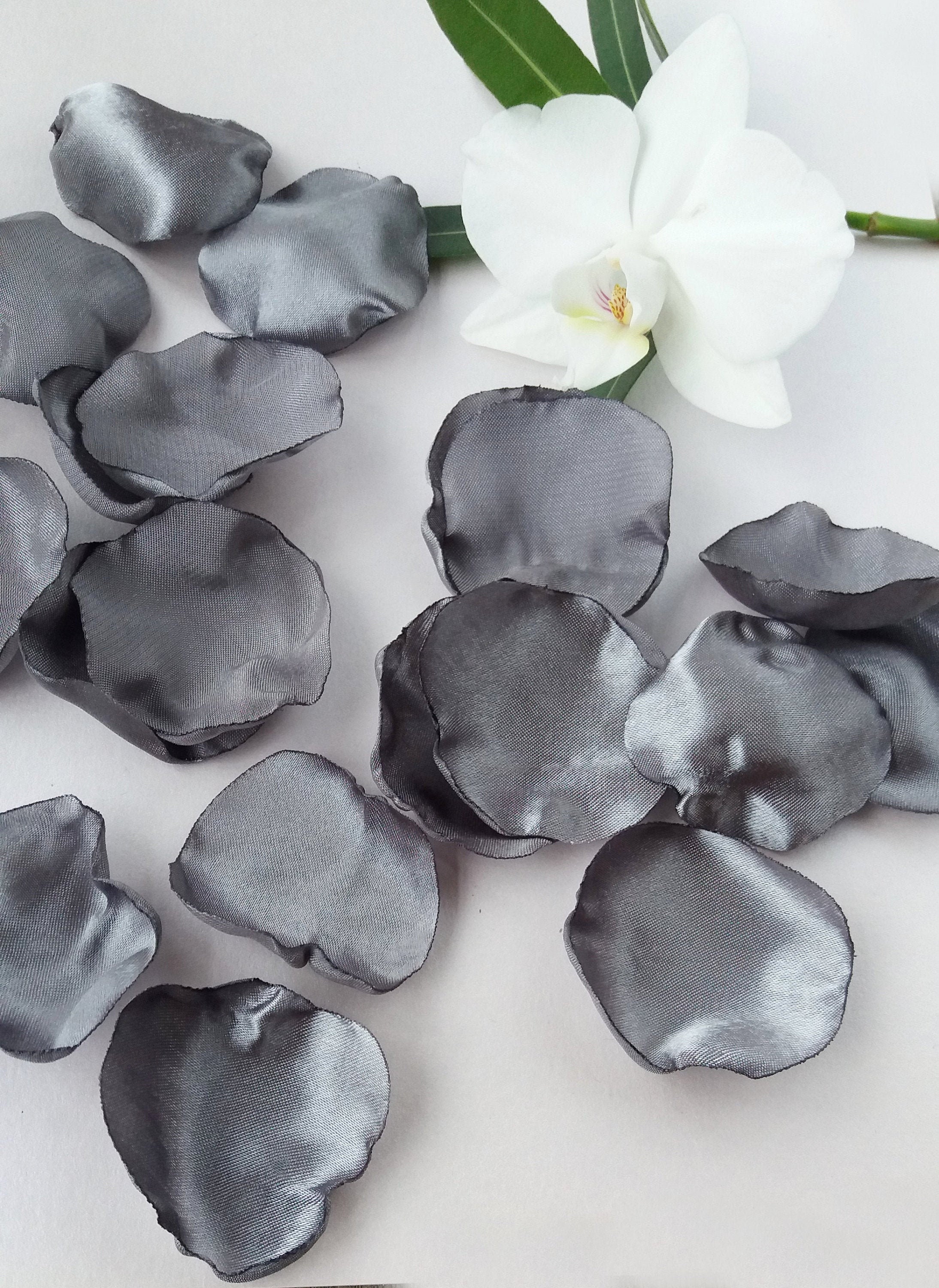 Rose Petals silk wedding table confetti Metallic Silver 