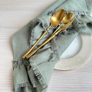 Linen kitchen towels for farmhouse decor, Ruffled tea towels in soft washed linen, Custom tea towels, Bulk linen hand towels available image 10