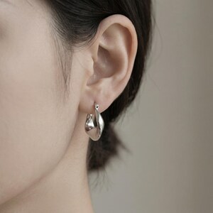 Organic Teardrop Hoop Earrings, Sculptural Gold Silver Hoops, Modern Statement Jewelry