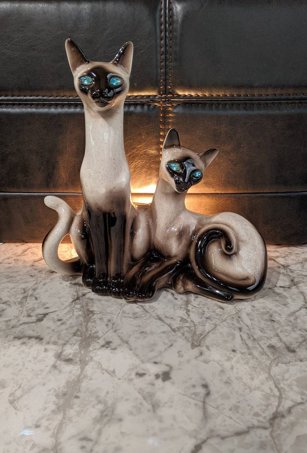 1958 Siamese Cats TV Lamp Made by Lane and Co., Van Nuys, CA Mid