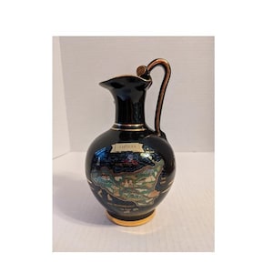 Vintage Terracotta Sicilia Vaas Zwart Hand geschilderd 24k Gouden Griekse Figuren Kaart 7 " Lange Mooie Elegante Pitcher Container Vassal