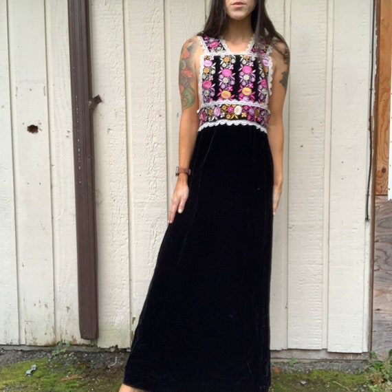 Vintage 70s Embroidered Velvet Maxi Dress
