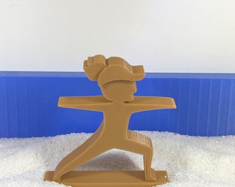 Mädchen Yoga Kriegerin Sandkasten Miniatur
