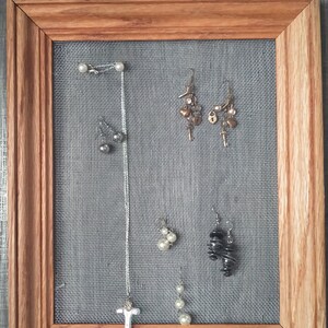 Screen shop jewelry holder
