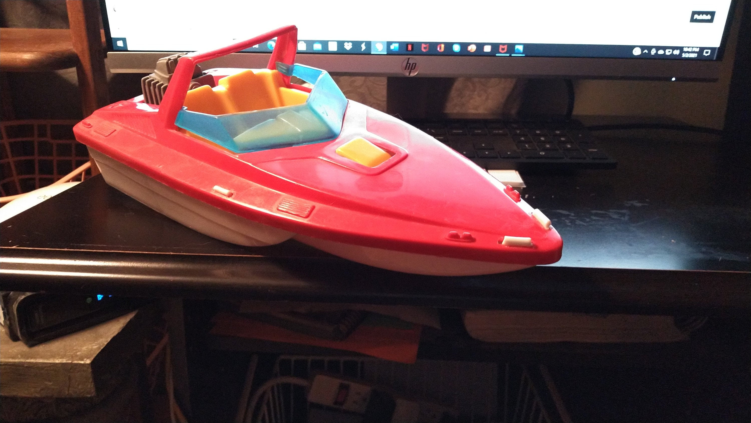 Plastic Toy Boat for sale | Only 4 left at -60%