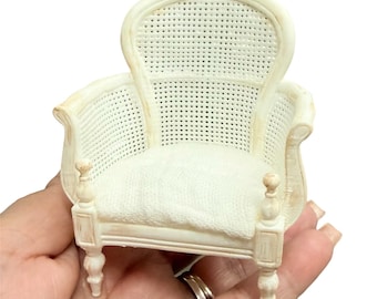 1/12 Scale Dollhouse  Cottage style   Rattan Chair with Pillow