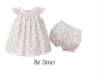 Sz 3 mo  Embroidered Floral Dress and Bloomers set