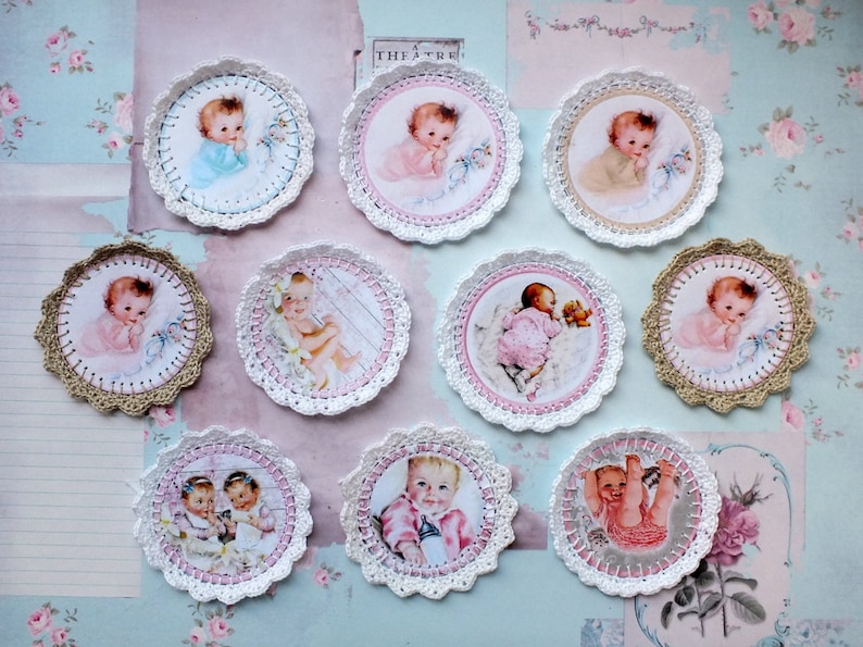 Set of tied pictures Openwork decor for scrapbooking