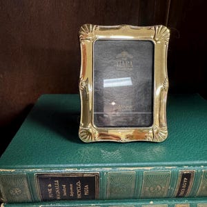 Mini Gold Picture Frame - Small Brass Picture Frame - Mini Vintage Picture Frame - Small Picture Frame Collection - Wedding Decor