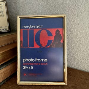 Brass Picture Frame - Vintage Frame- Brass Frame Gold Frame- Antique Frame - Picture Frame Photo Frames - Small Frame - Old Frames