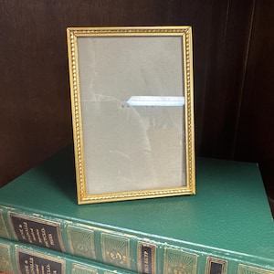 Mini Gold Picture Frame - Small Brass Picture Frame - Mini Vintage Picture Frame - Small Picture Frame Collection - Wedding Decor