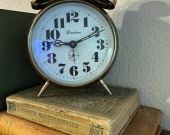 Linden Full Metal Gold Tone 30 Hour Alarm Clock - Made in Romania - Vintage Alarm Clock - Vintage Office Decor - Vintage Home Style