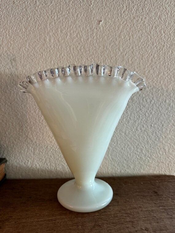 フェントン　花瓶　ヴィンテージ　① フェントン 花瓶 ヴィンテージ ① Vintage Fenton Glass Hobnail
