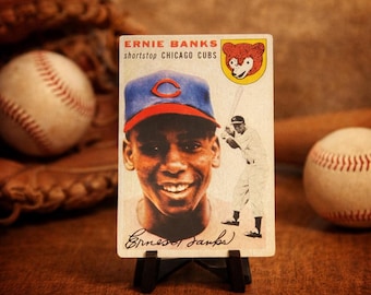Tarjeta de novato Topps de Ernie Banks de 1954 (reimpresión envejecida) • Decoración de béisbol de los Cubs
