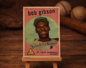 Diseño de la tarjeta de novato de Bob Gibson de 1959 • Reimpresión envejecida para exhibición de artículos novedosos