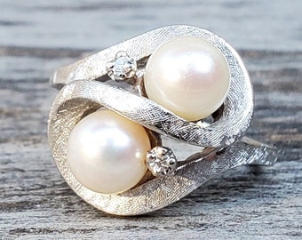 Vintage 14K Double Pearl & Diamond Ring