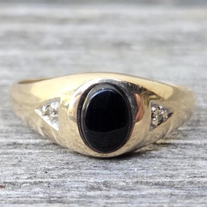 Retro 10K Black Onyx & Diamond Ring Sz 11