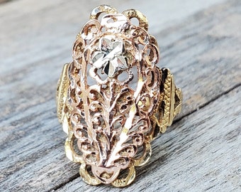 Vintage 14K Carved Flower Gold Ring