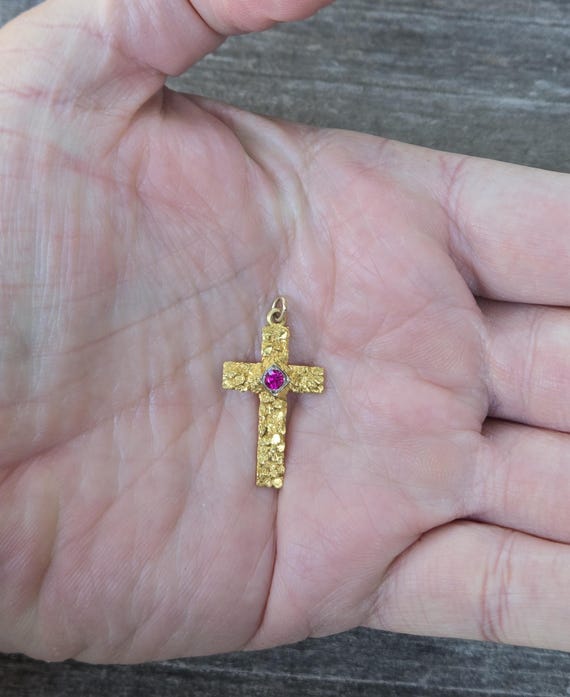 10K Nugget Ruby Cross Pendant - image 6