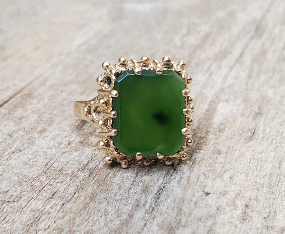 Vintage 10K Jade Ring - image 7