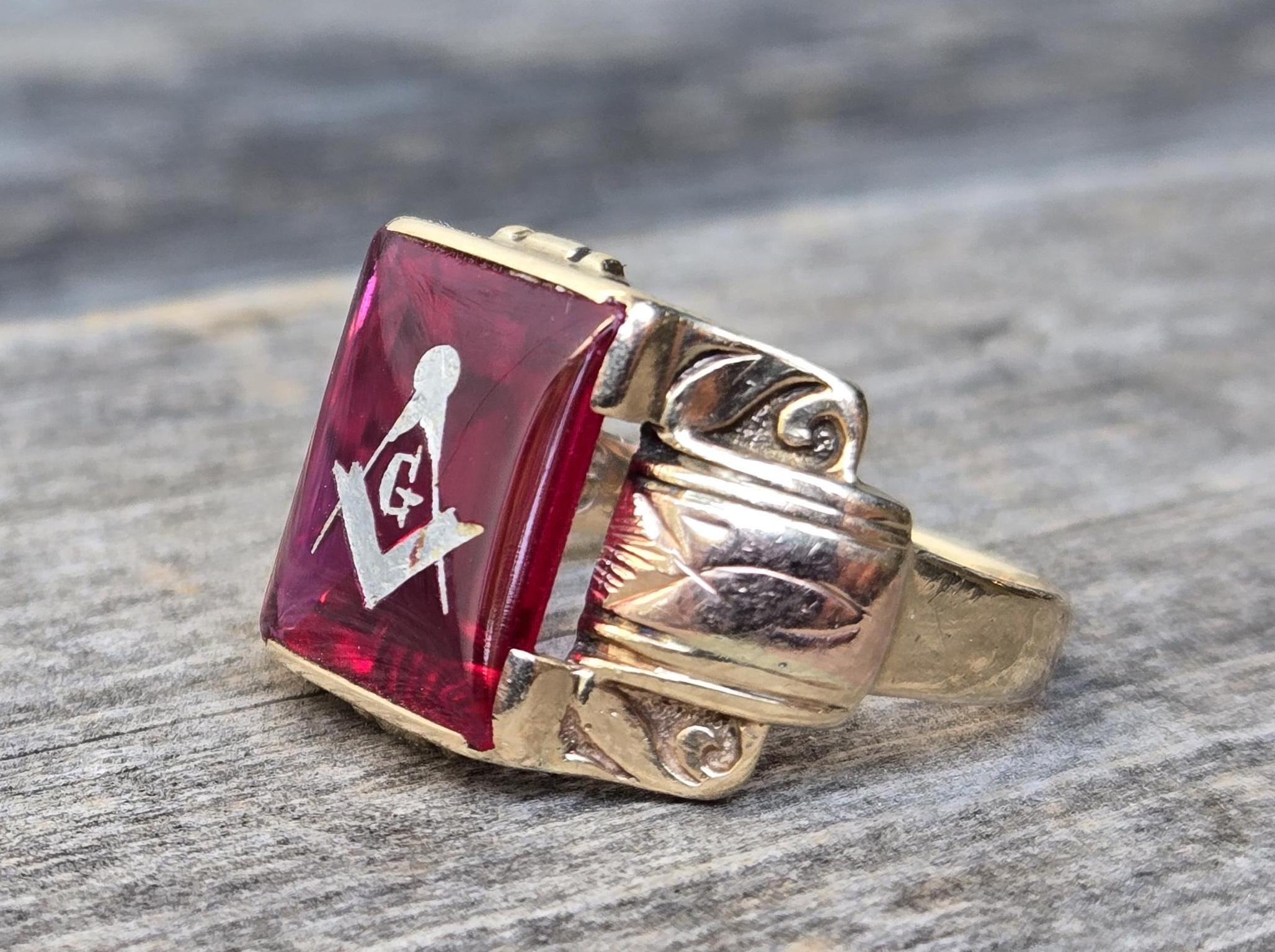 Vintage 10K Masonic Ruby Men's Ring Size 10 3/4 - Etsy