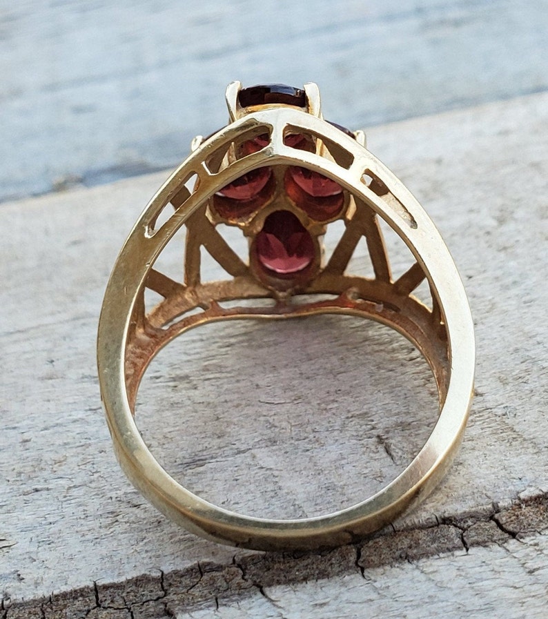 Vintage 14K Garnet Cocktail Ring