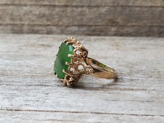 Vintage 10K Jade Ring - image 4