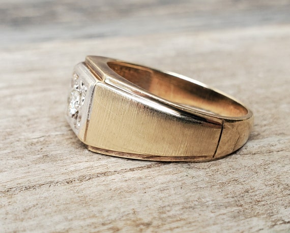 Vintage 10K Diamond Men's Ring - image 4