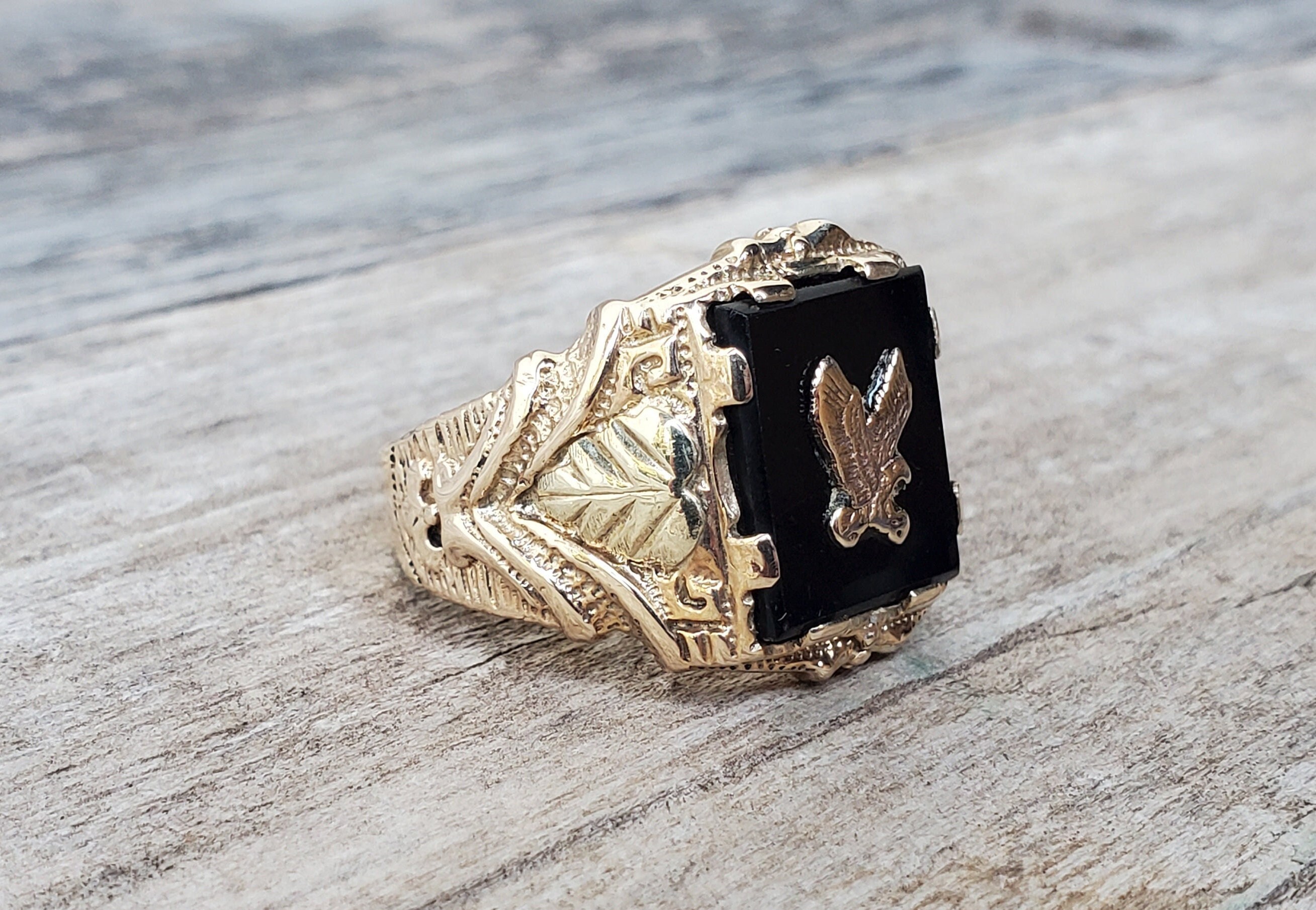 14K リング　レトロ Black Hills Gold Eagle Rings - Etsy