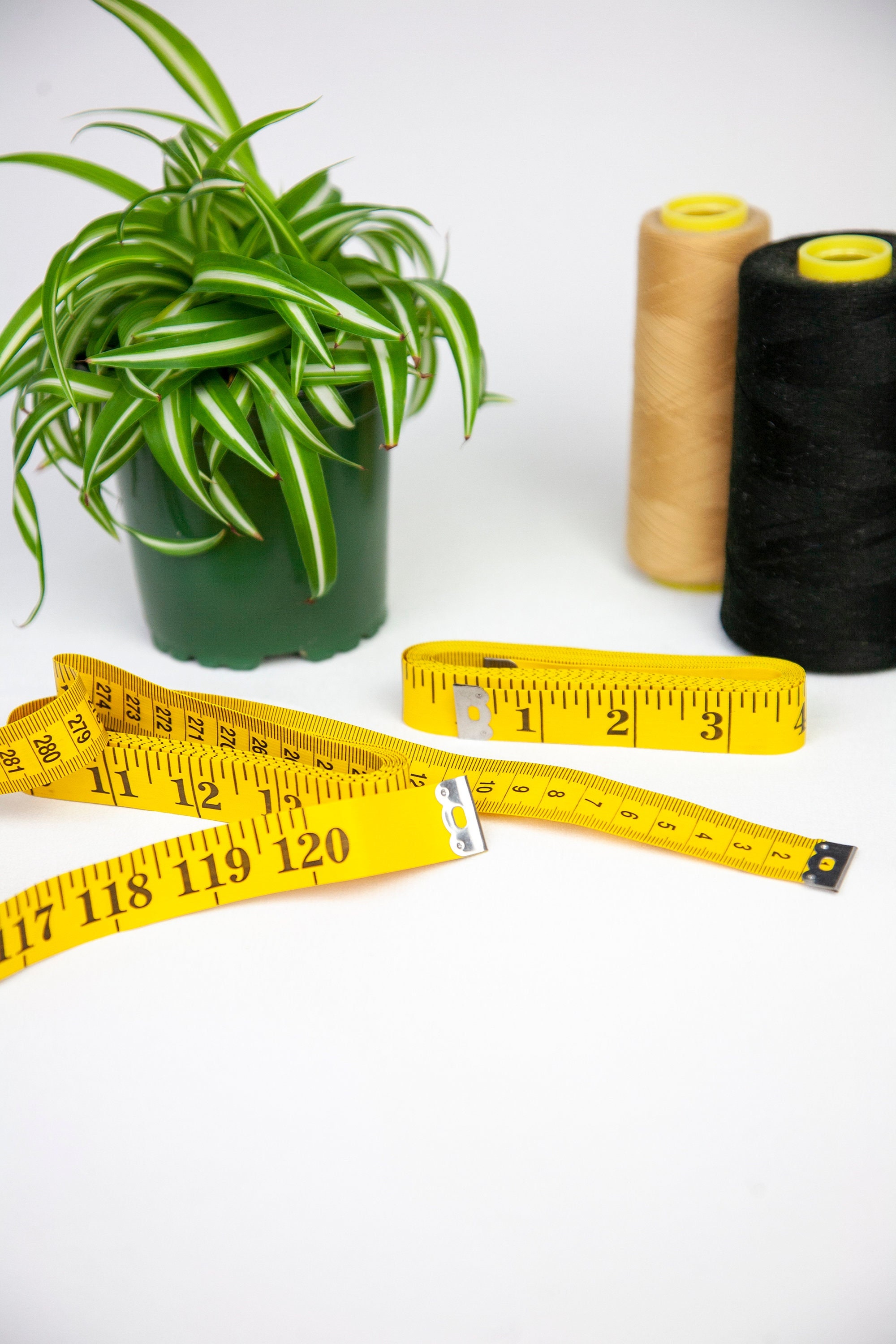 Large Easy to Read Numbers Flexible Fiberglass Soft Tape Measure, Measuring  Tape 120in, 300cm Sewing, Seamstress, Yellow Tailor Ruler Tape 