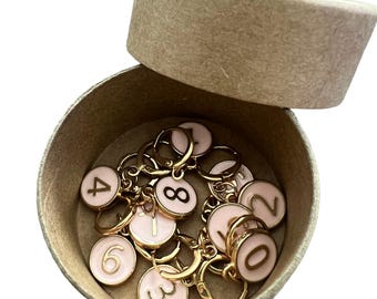10 Numbered Stitch Markers, Numbers 0-9, Pink Numbered Place Holders, Set of 10 Markers, Crafting Tool