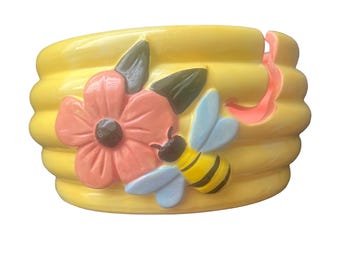 Bee Floral Ceramic Yarn Bowl, Knitting Crochet Organizer, Craft Room Decor, 7”x3.56”