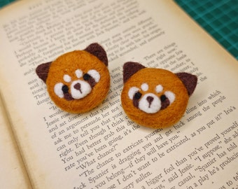 needle felted red panda brooch, pin, handmade pure New Zealand Wool Felt Gift, red panda brooch pin, felted animal