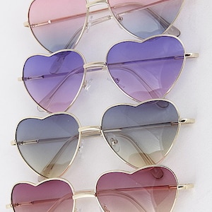 Queen of Hearts Sunglasses/ Heart Shaped Sunglasses/ Vintage Sunglasses