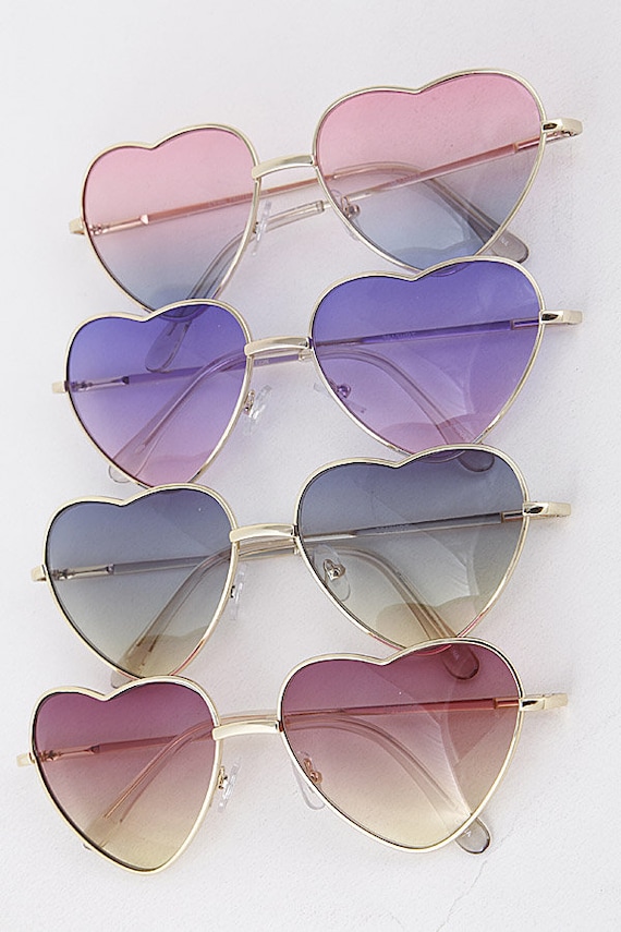 Queen of Hearts Sunglasses/ Heart Shaped Sunglasses/ Vintage  display picture 1