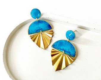 Marbled Blue Dangle Earrings UK, Womens Resin and Brass Earrings, Coloured Statement Earrings, Fan Earrings, Colourful Art Deco Earrings