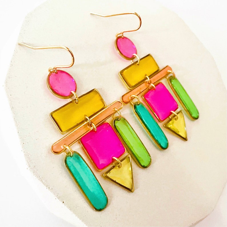 Boucles d'oreilles multicolores pour femme, Boucles d'oreilles lustre en résine, Boucles d'oreilles colorées, Boucles d'oreilles géométriques colorées, Idées cadeaux amusantes image 3