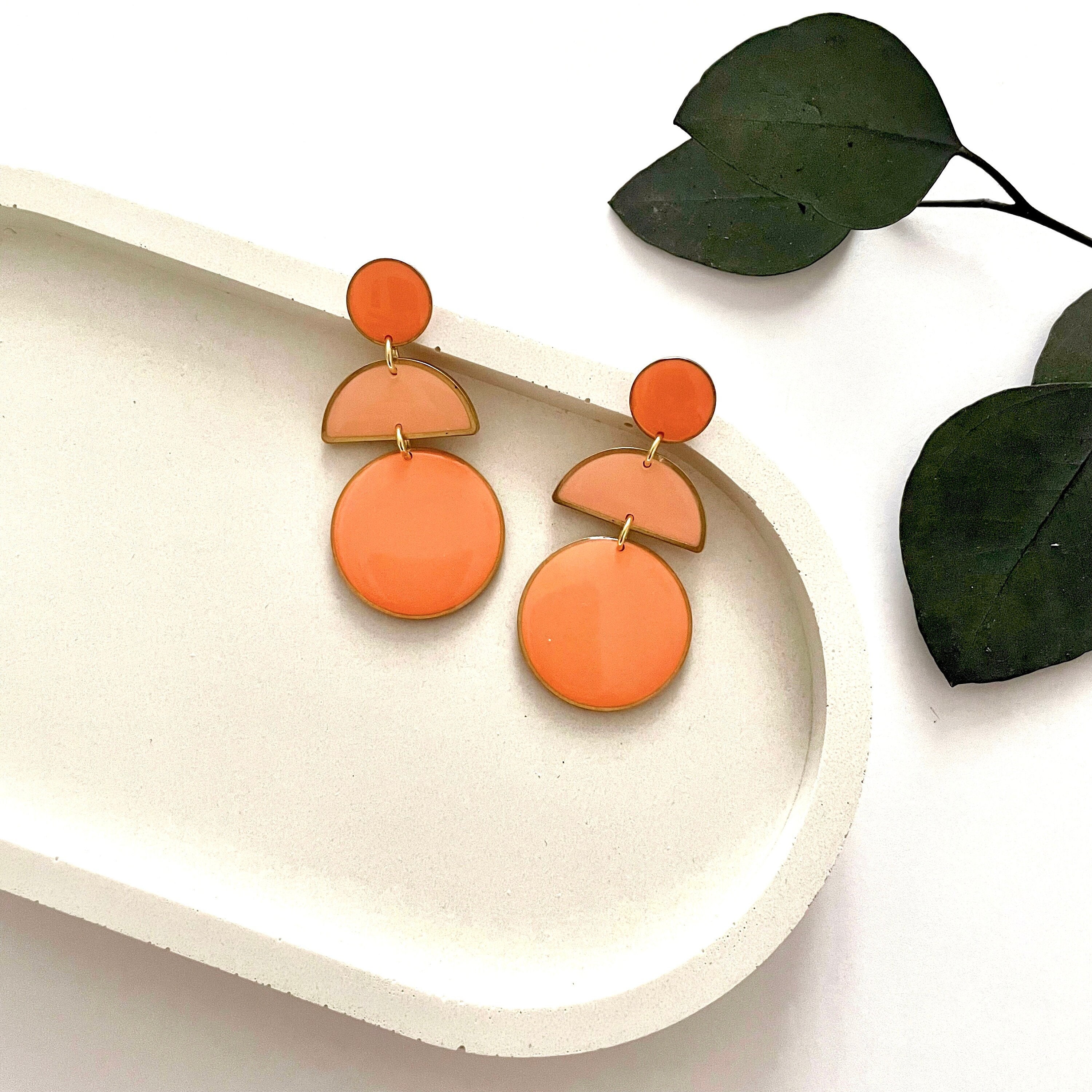 Boucles D'oreilles Clips NON Percées - Motif Corail, émail Rouge, Résine Vert Bleu - Fait Main Unique - Neuf