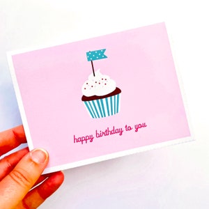 Tarjeta de cumpleaños - Disponible al comprarla con un par de aretes (no se venden por separado) / Mensaje escrito a mano incluido / Perfecta para regalar