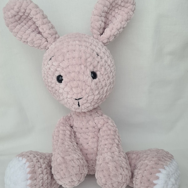 Hase Rabbit Lou Häkeln Gehäkelt Kuscheltier Baby Spielzeug Selbstgemacht Selfmade