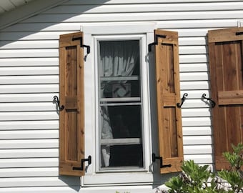 Vinyl Exterior Shutters That Look Like Wood | Bruin Blog